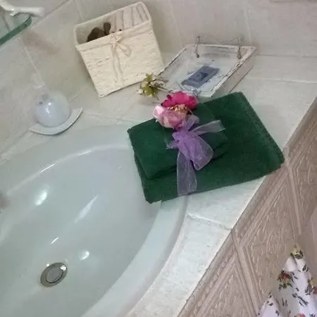 Oda ve Kahvaltı La Delice 3*